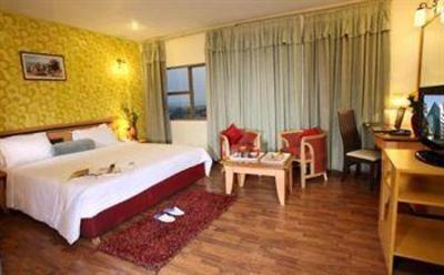 фото отеля IndiSmart Hotel