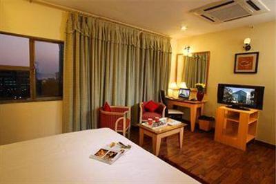 фото отеля IndiSmart Hotel