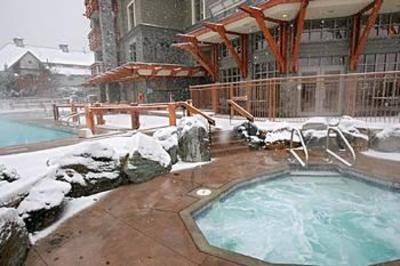фото отеля Pan Pacific Whistler Village Centre