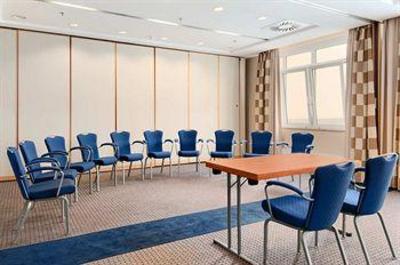 фото отеля Hilton Bonn Hotel