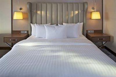 фото отеля Hilton Bonn Hotel