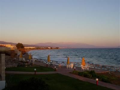 фото отеля Alkionis Beach Apartments