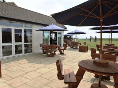 фото отеля Cooden Beach Hotel Bexhill-on-Sea