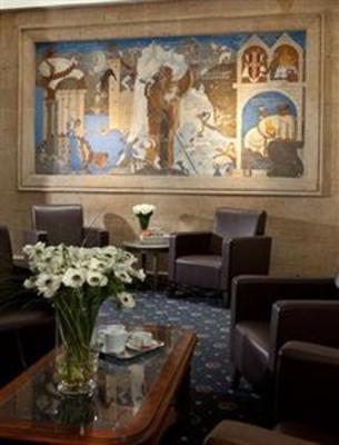 фото отеля Bristol Hotel Avignon