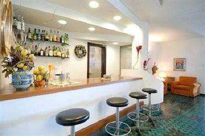 фото отеля Hotel La Bussola Amalfi
