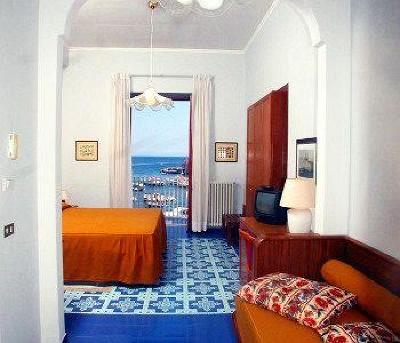 фото отеля Hotel La Bussola Amalfi