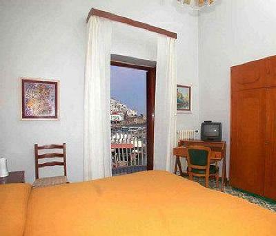 фото отеля Hotel La Bussola Amalfi