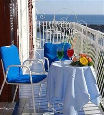 фото отеля Hotel La Bussola Amalfi