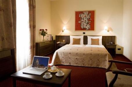 фото отеля Continental Hotel Rijeka