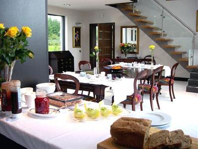 фото отеля Moorfield Lodge
