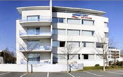 фото отеля Appart'City La Rochelle