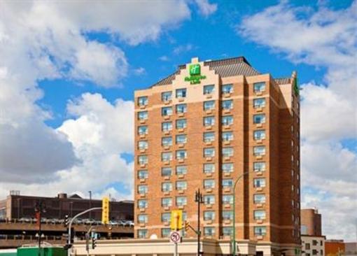 фото отеля Holiday Inn and Suites Winnipeg Downtown