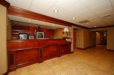 фото отеля Hampton Inn Petersburg - Ft. Lee