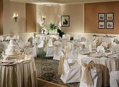 фото отеля DoubleTree Suites by Hilton Hotel Boston