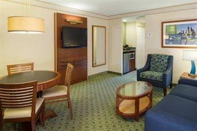 фото отеля DoubleTree Suites by Hilton Hotel Boston
