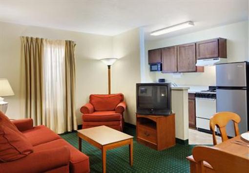 фото отеля TownePlace Suites Tallahassee North Capital Circle