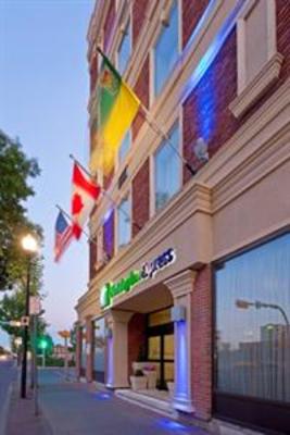 фото отеля Holiday Inn Express & Suites Regina