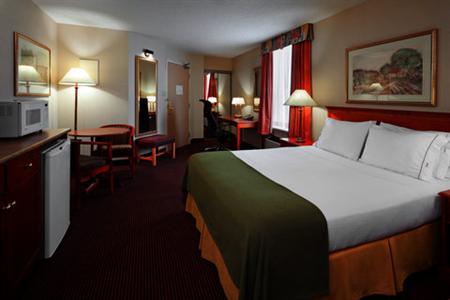 фото отеля Holiday Inn Express & Suites Regina
