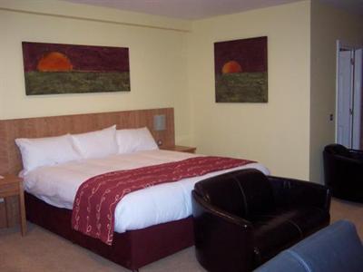 фото отеля Ramada London Ruislip