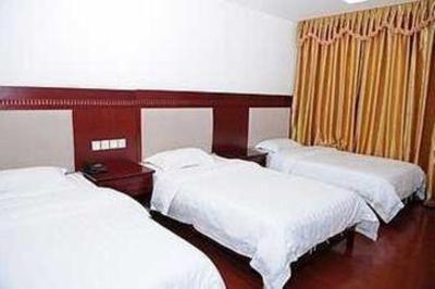 фото отеля Zhaoqing Hotel