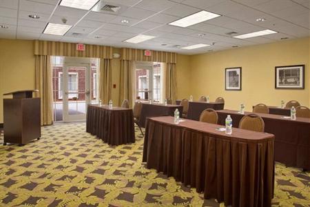 фото отеля Homewood Suites Charlotte/Ayrsley