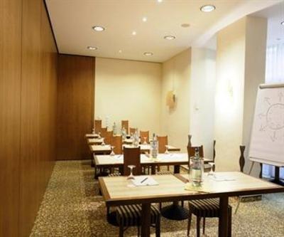 фото отеля Classic Hotel Harmonie