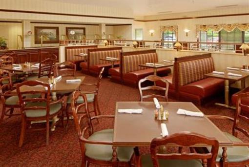 фото отеля Holiday Inn Select Norfolk