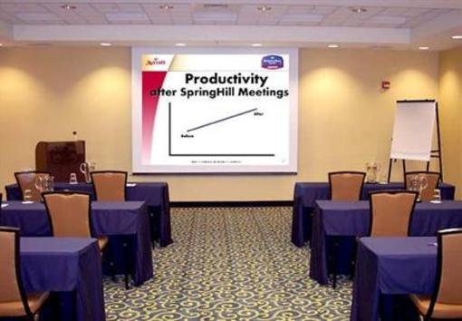 фото отеля SpringHill Suites Hagerstown