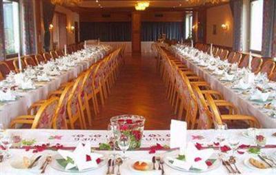 фото отеля Alpenhotel Altmuenster