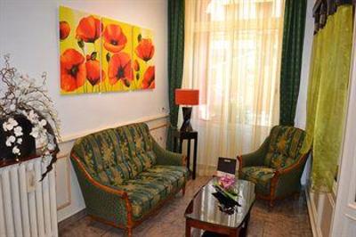 фото отеля Inter Hotel D'angleterre Salon-de-Provence
