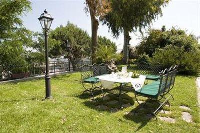 фото отеля Culture Hotel Villa Capodimonte