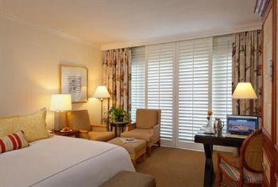 фото отеля The Balboa Bay Club & Resort