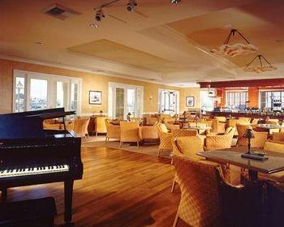 фото отеля The Balboa Bay Club & Resort