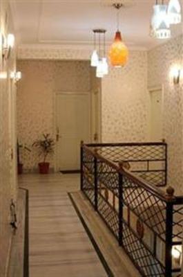 фото отеля Oyster Paradise Hotel Gurgaon