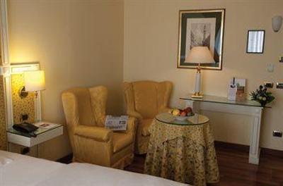 фото отеля Hotel La Bussola Novara