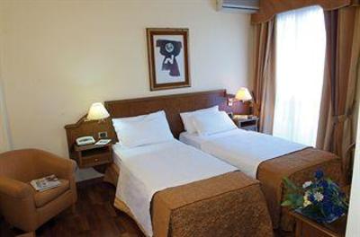 фото отеля Hotel La Bussola Novara