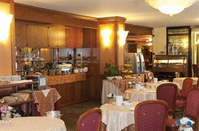 фото отеля Hotel La Bussola Novara