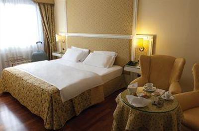 фото отеля Hotel La Bussola Novara