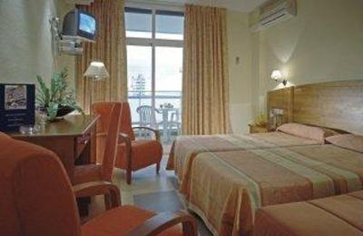 фото отеля Tres Anclas Hotel Gandia