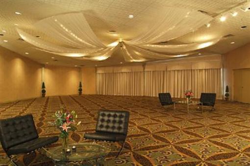 фото отеля BEST WESTERN Royal Brock Hotel & Conference Centre