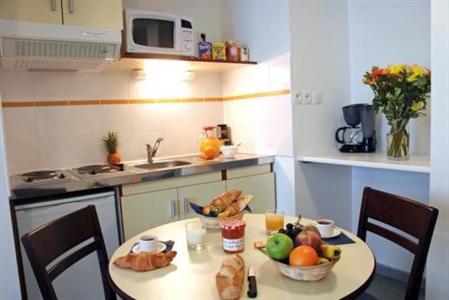фото отеля Appart'City Alfortville