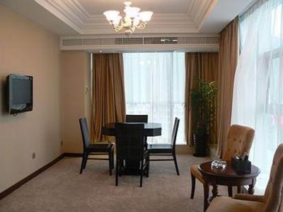 фото отеля Causeway Bay Holiday Hotel