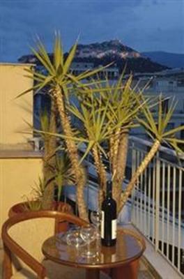 фото отеля Hotel Solomou