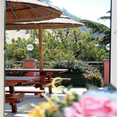 фото отеля Hotel Clelia Deiva Marina