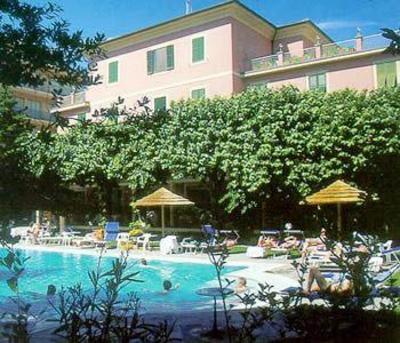 фото отеля Hotel Clelia Deiva Marina