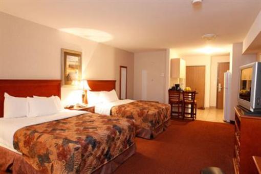 фото отеля Pomeroy Inn & Suites