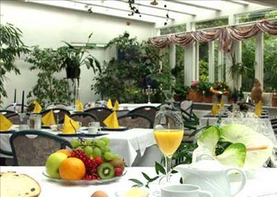 фото отеля Akzent Hotel Aggertal Zur Alten Linde