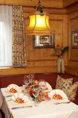 фото отеля Hotel & Restaurant Lowen Rust
