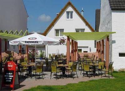 фото отеля Hotel & Restaurant Lowen Rust