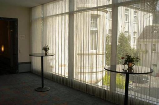 фото отеля Dom Hotel Limburg